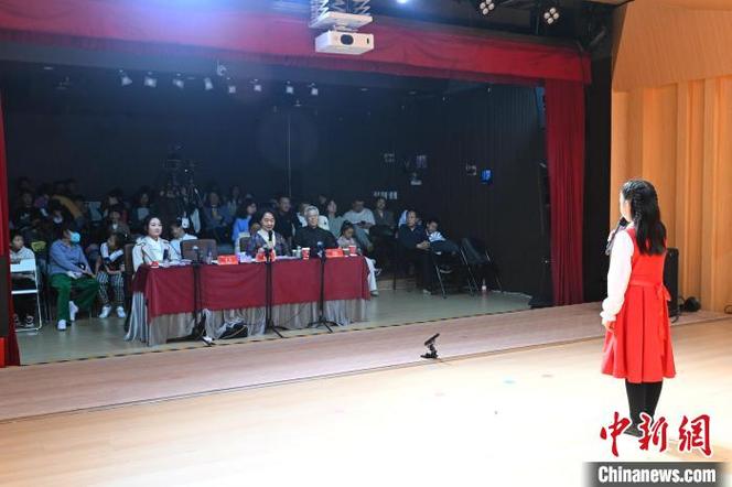 全国首场小小金话筒儿童青少年文化艺术展示交流活动在京举办